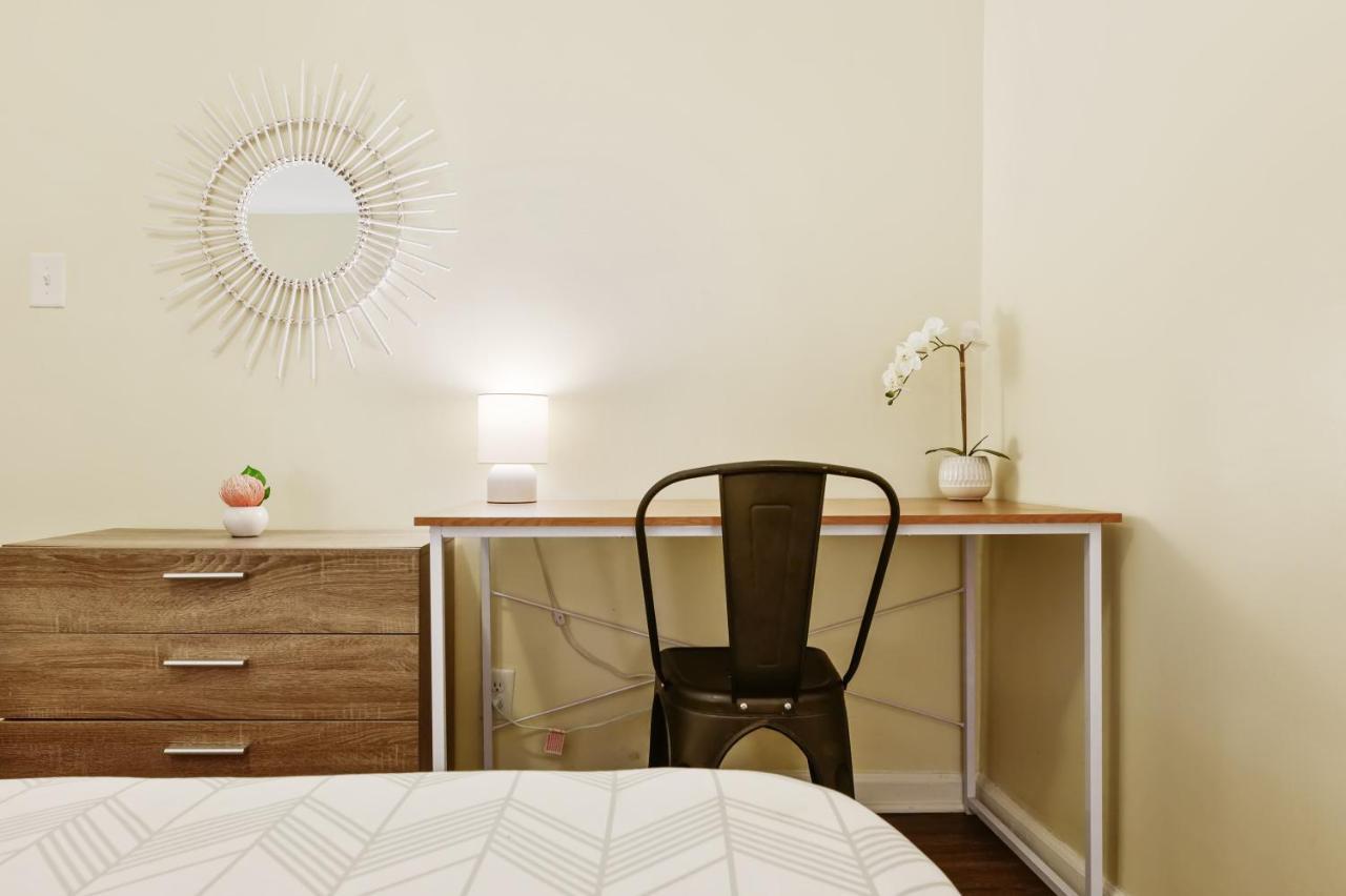 Dapper Digs - King Bed - Long Term Stays - Duke Durham Exterior foto